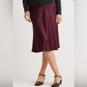 Quince Washable Silk Skirt in Wine Tasting in size Small